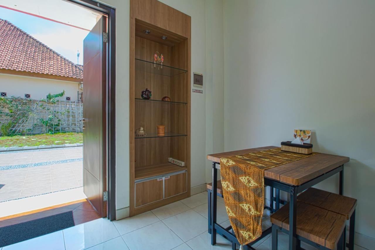 Karana House Syariah Ξενοδοχείο Melati Εξωτερικό φωτογραφία